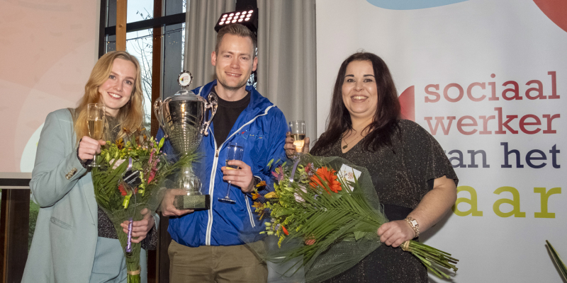 Uitreiking Sociaal Werker van het Jaar 2025 met Michel Weening als winnaar